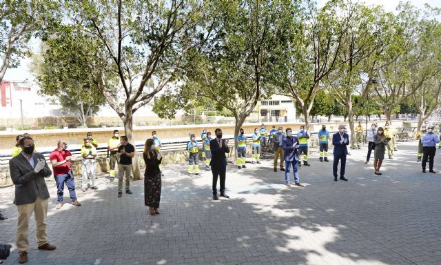 Homenaje a los trabajadores de todos los servicios que limpian y desinfectan las calles de Murcia y sus pedanías cada día - 3, Foto 3