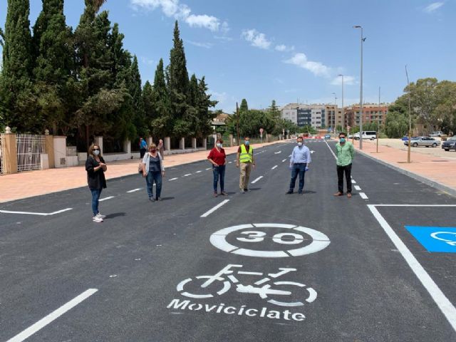 El alcalde de Lorca supervisa la fase final de las obras de acondicionamiento y mejora de infraestructuras del Camino Marín y las calles adyacentes - 1, Foto 1