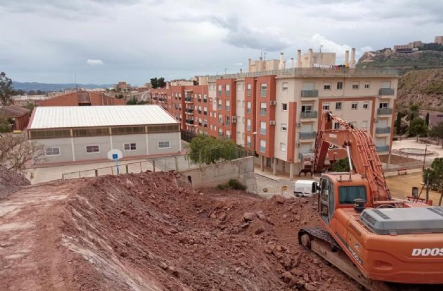 Finalizan los trabajos de emergencia para consolidar el talud de la Calle Abellaneda - 2, Foto 2