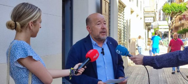 Concejalía de Mayores, patios escolares con sombra y más servicios sociosanitarios: el pilar '+ Vida' de Cristóbal Ruiz para transformar Yecla - 1, Foto 1