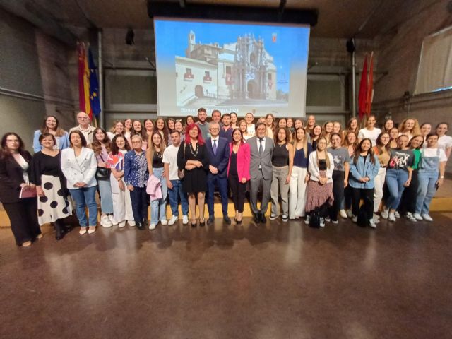 414 residentes comienzan su periodo de formación en Murcia y cubren todas las plazas ofertadas - 2, Foto 2