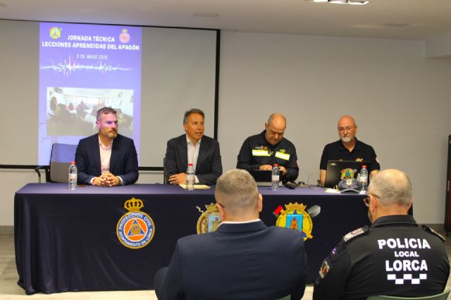 Lorca evalúa la respuesta del operativo municipal durante el apagón para actualizar dinámicas de reacción e implementar nuevos recursos - 4, Foto 4