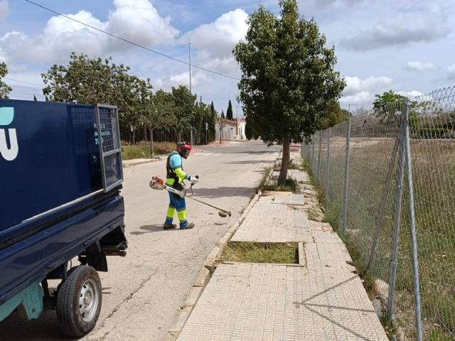 El Ayuntamiento de Murcia activa un ambicioso plan de desbroce en barrios y pedanías - 1, Foto 1