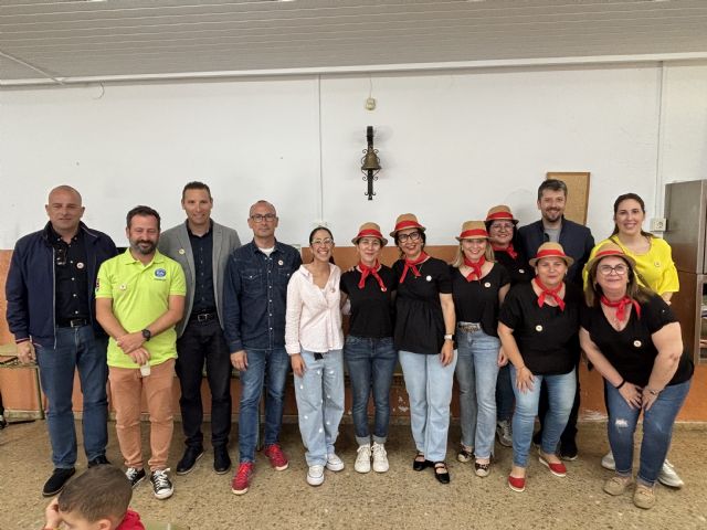 El CEIP Ramón y Cajal celebra su Semana Cultural bajo el lema Las diferencias nos enriquecen y el respeto nos une - 1, Foto 1