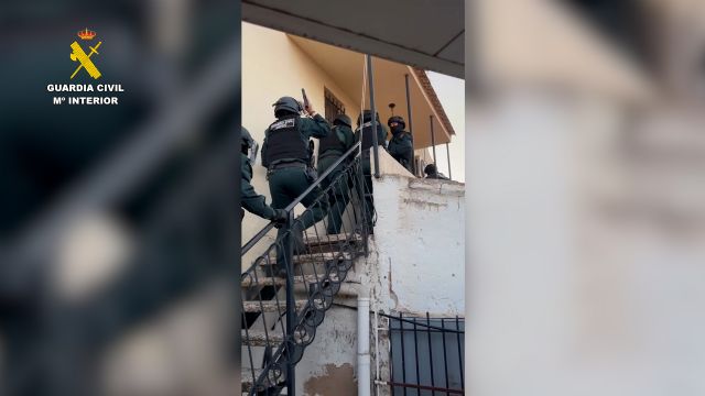 La Guardia Civil desmantela en Murcia un grupo delictivo que dirigía un activo punto de menudeo de droga - 1, Foto 1