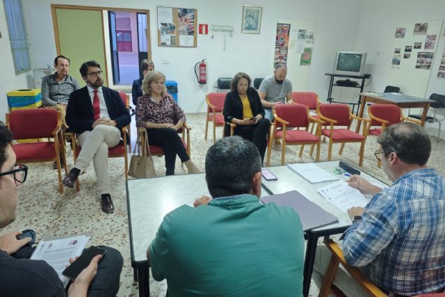 Bahía Bella contará con una nueva parada de autobús y un paso de peatones - 1, Foto 1