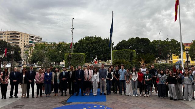 Murcia conmemora el Día de Europa con el izado de la bandera europea en Glorieta de Espa&ntilde;a - 4, Foto 4