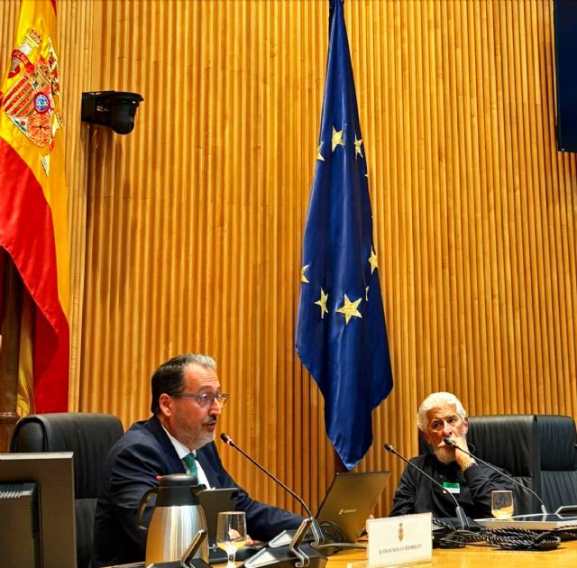 El Gobierno regional reitera en el Congreso la urgencia de ejecutar infraestructuras hidráulicas para prevenir inundaciones en la Región - 2, Foto 2