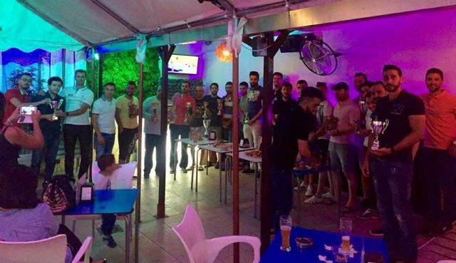 El Neumáticos David y el Perfumes N&A Myrsa, campeones de las ligas municipal de fútbol sala y fútbol 7 - 1, Foto 1