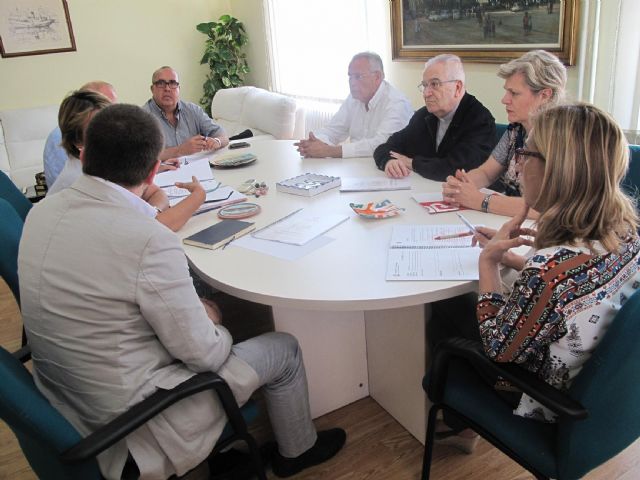 Servicios Sociales y Cáritas continúan abordando diferentes proyectos sociales en el municipio - 2, Foto 2