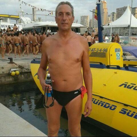 El nadador totanero José Miguel Cano apoyará a D´Genes con sus brazadas en la Marathon Swin 21 kilómetros, desde Tabarca a Alicante