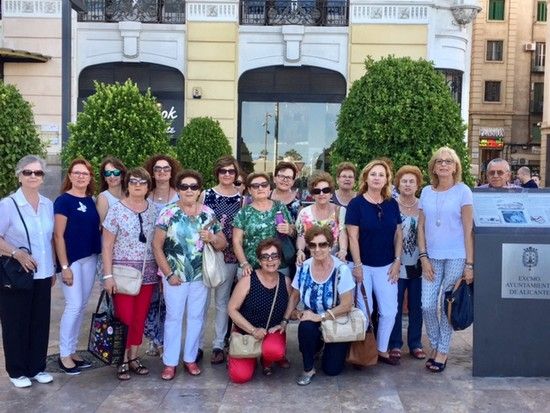 Igualdad realiza un viaje cultural a Alicante para clausurar las actividades de Entre Nosotras - 1, Foto 1
