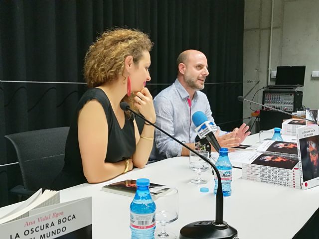 La oscura boca del mundo - 2, Foto 2