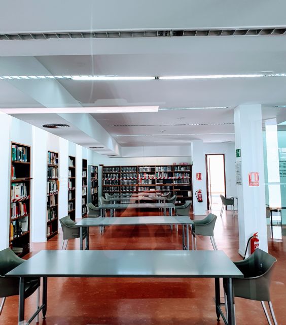 Con la entrada en la fase 3 reabre, hoy, sus puertas la sala de estudio de la Biblioteca municipal 'Pilar Barnés' de Lorca - 1, Foto 1