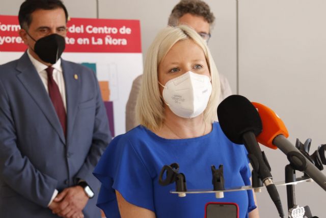 Los vecinos de La &Ntilde;ora podrán disfrutar este verano de las remodeladas instalaciones del centro de mayores y la biblioteca - 4, Foto 4