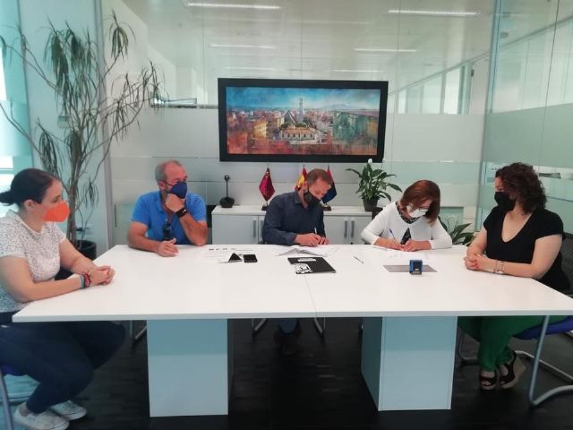 El Ayuntamiento y PROMETEO renuevan convenio de colaboración - 3, Foto 3