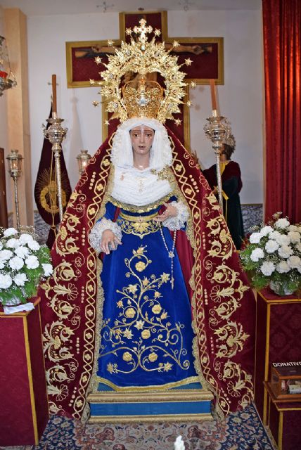 En el Oratorio de la Asociación de Fieles, se realizó la meditación y el rezo del santo rosario en el Besamanos de la Virgen de la Fe y entrega de Sevilla - 3, Foto 3