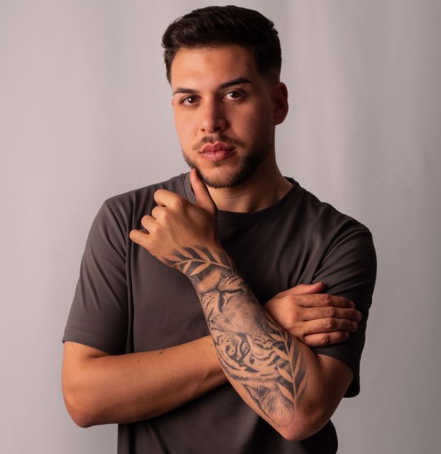 Tony Lozano nos seduce con “Lento” su nuevo sencillo musical producido por DerekVinci - 2, Foto 2