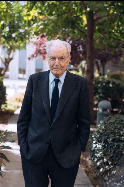 Antonio Garrigues Walker inaugurar� en ICAMUR los 'Encuentros del Espacio Senior'