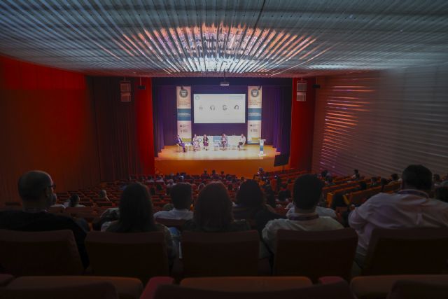 Seguridad laboral real y práctica, nace en El Batel el I Congreso de La Otra Prevención - 2, Foto 2