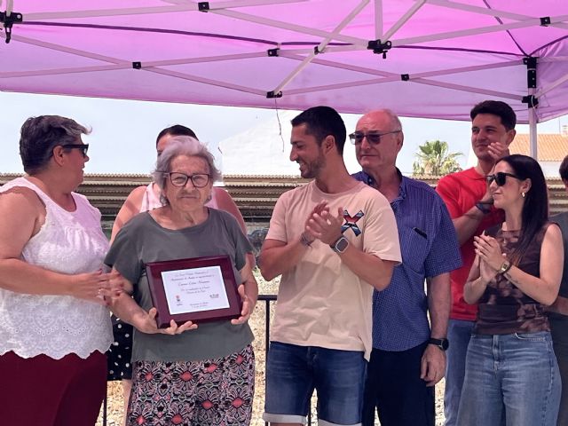 Carmen López Munuera es nombrada vecina del a&ntilde;o en las fiestas vecinales de la Huerta de la Roja - 5, Foto 5