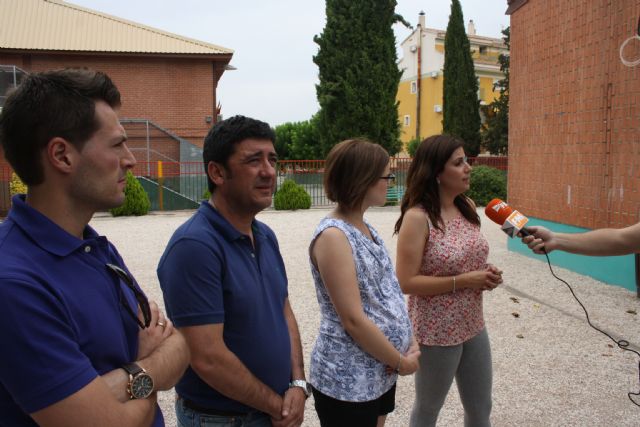 El Alcalde resalta la labor educativa y social que se está llevando a cabo en la Escuela de Verano - 1, Foto 1
