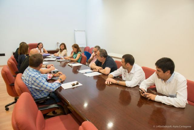 La Mesa de Contratación adjudica los servicios de señalización horizontal y vertical y los sistemas de control del tráfico - 3, Foto 3