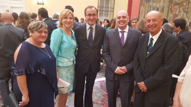 Violante Tomás asiste a la entrega de los premios Reina Letizia 2015 del Real Patronato sobre Discapacidad - 2, Foto 2