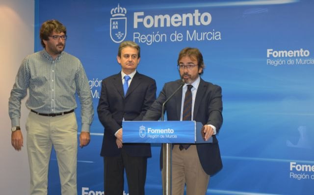 La Consejería de Fomento instalará señales en las carreteras para potenciar los atractivos turísticos de la Región - 1, Foto 1