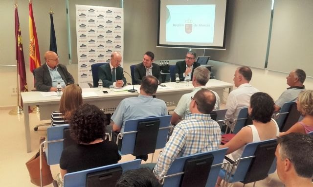Hacienda informa a empresarios de Alcantarilla de los créditos avalados por el Icref y de la transformación electrónica de la Administración - 2, Foto 2