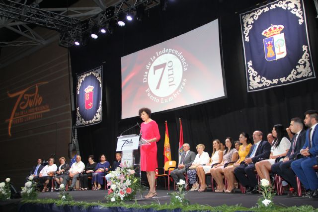 Puerto Lumbreras conmemora el 60 aniversario de su Independencia con la entrega de honores y distinciones - 3, Foto 3