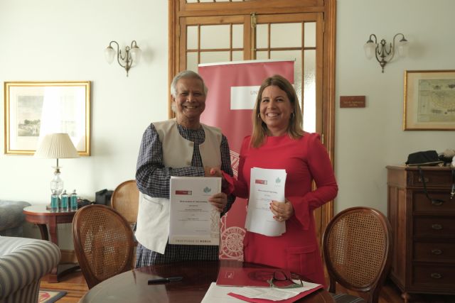 La UMU firma un convenio con el Premio Nobel de la Paz Muhammad Yunus para crear el Yunus Centre de Emprendimiento Social - 2, Foto 2