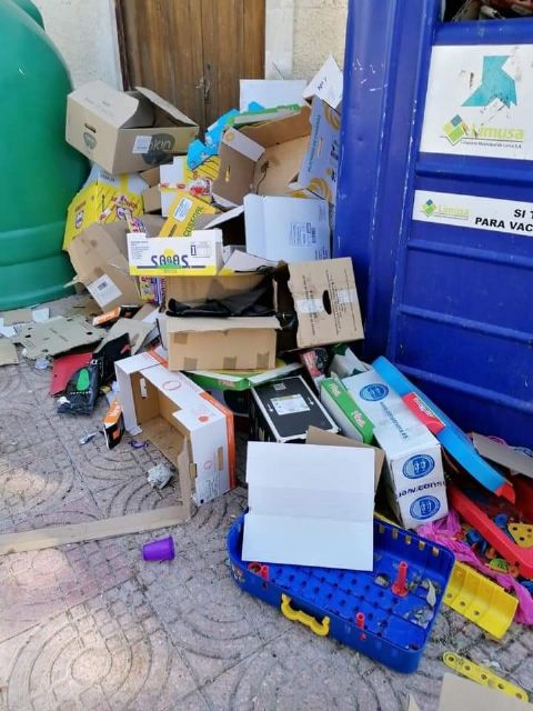 IU-Verdes pide que los trabajadores de los Consejos Comarcales sean destinados a labores de mantenimiento en los pueblos de Lorca - 2, Foto 2