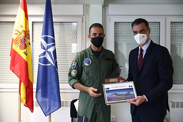 Sánchez subraya en Lituania el compromiso de España con la defensa común y con la seguridad e integridad territorial de los aliados - 3, Foto 3