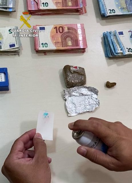 La Guardia Civil detiene in fraganti a un joven en Cieza vendiendo droga - 4, Foto 4