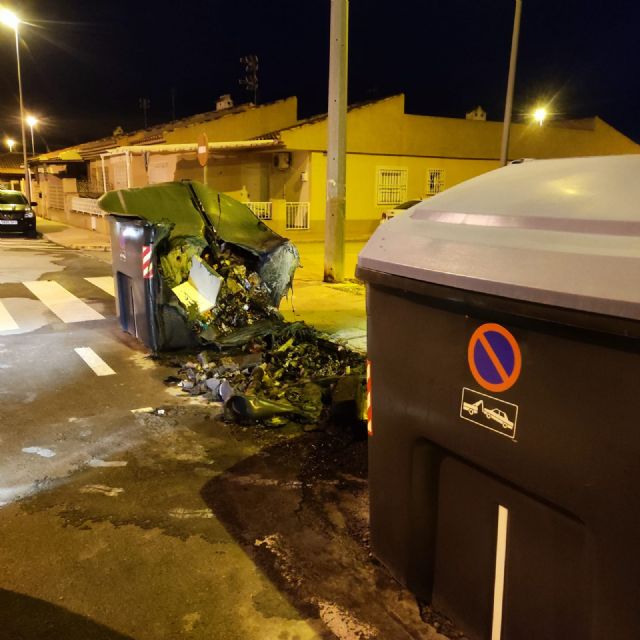 Seis meses de cárcel por incendiar contenedores en Torre Pacheco - 5, Foto 5