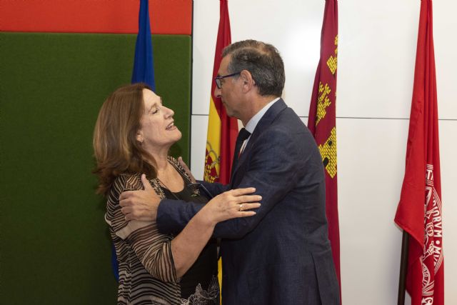 Eulalia Clemente Espinosa toma posesión como decana de la Facultad de Biología de la Universidad de Murcia - 2, Foto 2
