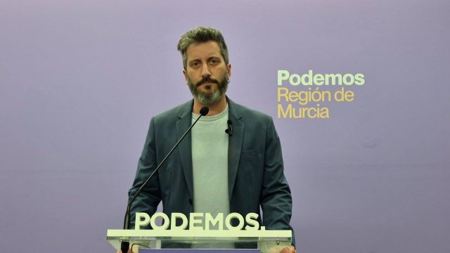 Podemos denuncia la inacción de Ballesta ante la nube de humo tóxico que cubre Murcia - 1, Foto 1