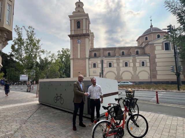 El Ayuntamiento de Murcia pone en marcha un nuevo servicio de aparcabicis cerrados por 1€ al día - 1, Foto 1