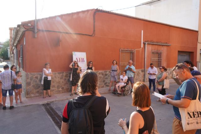 Unas 25 personas participan en el paseo vecinal por el barrio de San Juan dentro de la estrategia Nueva Bauhaus Jumilla - 1, Foto 1