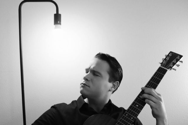 Liam lanza su nuevo álbum “A-temporal”: un viaje acústico, experimental y reflexivo sobre el tiempo - 3, Foto 3