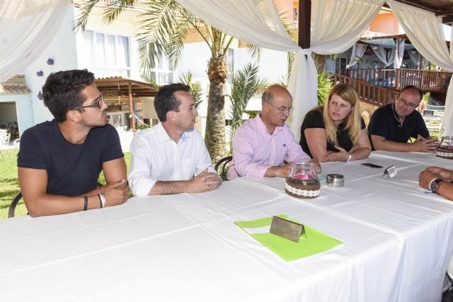 Hacienda propone a los empresarios de Mazarrón realizar nuevas inversiones con créditos avalados por la Comunidad, Foto 1