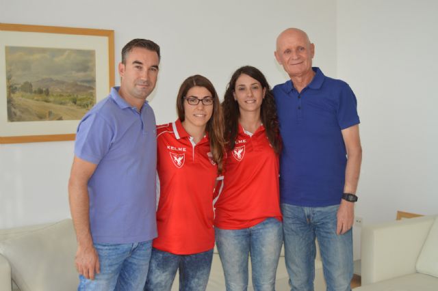 Dos torreñas jugarán en Primera División con el UCAM de fútbol sala - 2, Foto 2