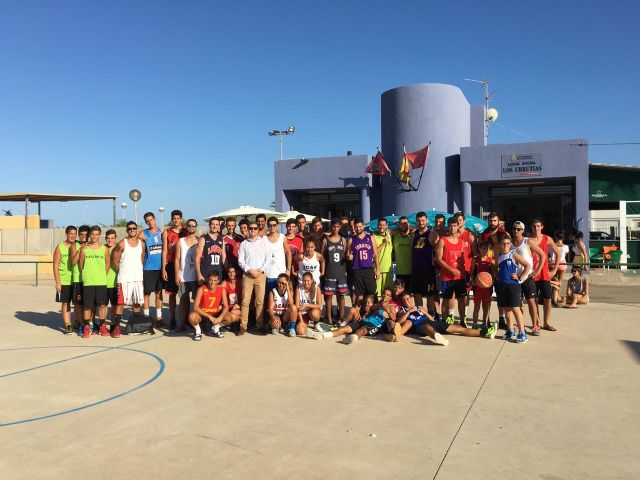 Los Urrutias celebró su popular y veraniego campeonato de baloncesto 3x3 - 1, Foto 1