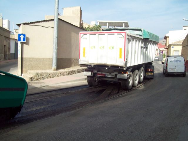 Mejoras en las calles de Alhama con el Plan Asfalto 2017, Foto 5