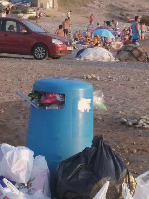 Podemos denuncia la dejadez del paseo marítimo situado entre Isla Plana-La Azohía - 1, Foto 1