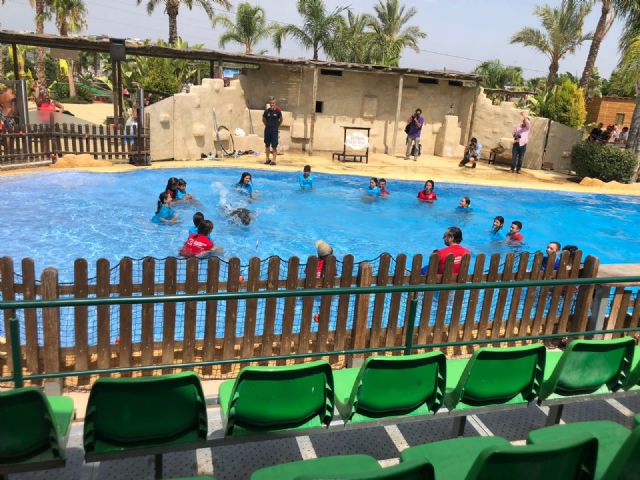 Zooterapia para 50 niños que participan en la Escuela de Verano Adaptada de Terra Natura - 1, Foto 1