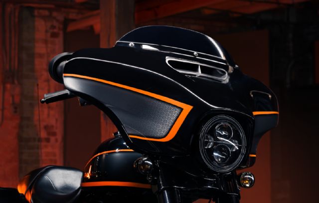 Harley-Davidson® revela la nueva pintura personalizada apex factory - 1, Foto 1