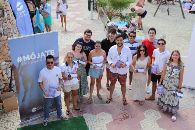 Nuevas Generaciones inicia la campaña de afiliación de verano 'Mójate por la Región de Murcia' - 1, Foto 1