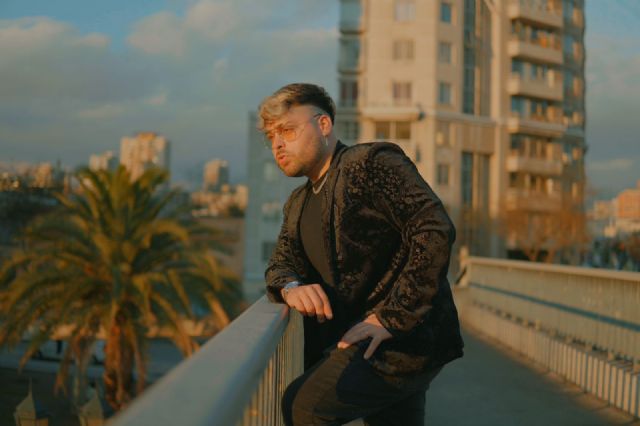 El cantante chileno Mr. Don presenta una nueva versión del hit viral “Son De Amores” junto a “El Tiguere” y DerekVinci - 3, Foto 3